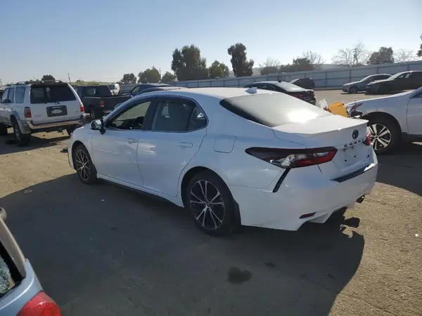 4T1G11AK5PU750087 2023 TOYOTA CAMRY - Image 2