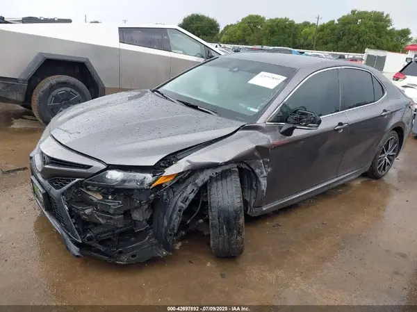 4T1G11AK5PU751739 2023 TOYOTA CAMRY - Image 2