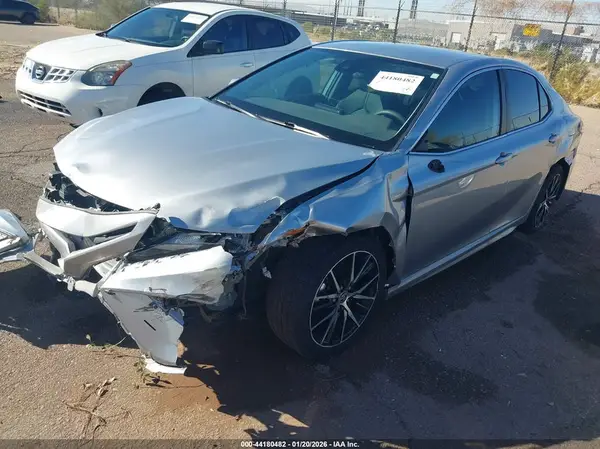 4T1G11AK5PU756164 2023 TOYOTA CAMRY - Image 2