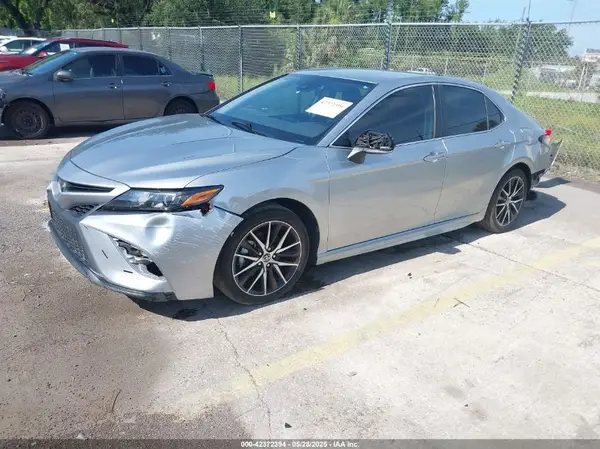 4T1G11AK5PU760425 2023 TOYOTA CAMRY - Image 2