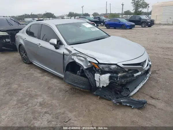 4T1G11AK5PU773790 2023 TOYOTA CAMRY - Image 1
