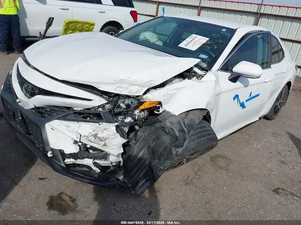 4T1G11AK5PU775121 2023 TOYOTA CAMRY - Image 2