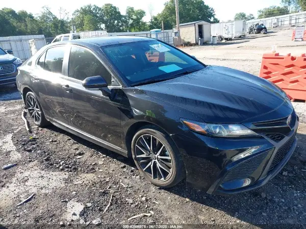 4T1G11AK5PU777578 2023 TOYOTA CAMRY - Image 1