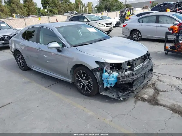 4T1G11AK5PU792386 2023 TOYOTA CAMRY - Image 1