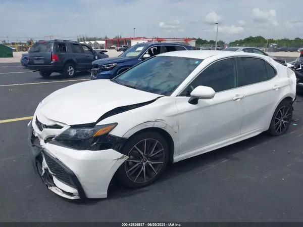 4T1G11AK5PU794994 2023 TOYOTA CAMRY - Image 2