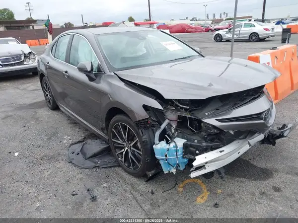 4T1G11AK5PU808120 2023 TOYOTA CAMRY - Image 1