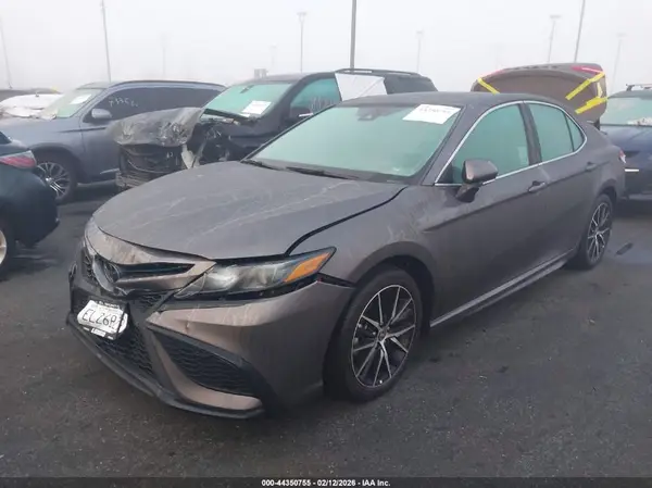 4T1G11AK5PU811678 2023 TOYOTA CAMRY - Image 2