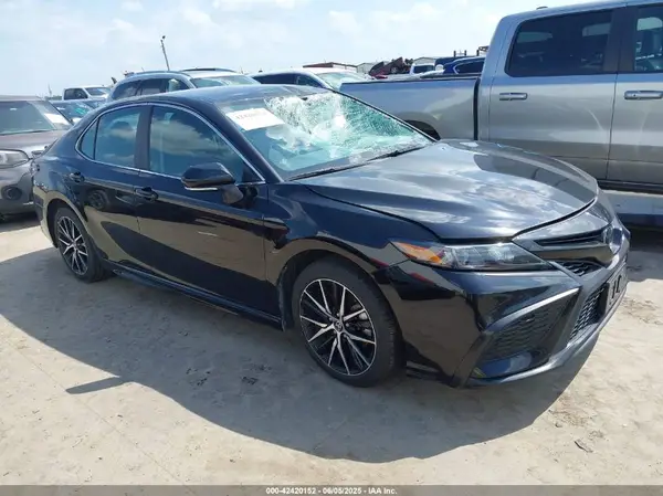 4T1G11AK5PU826293 2023 TOYOTA CAMRY - Image 1