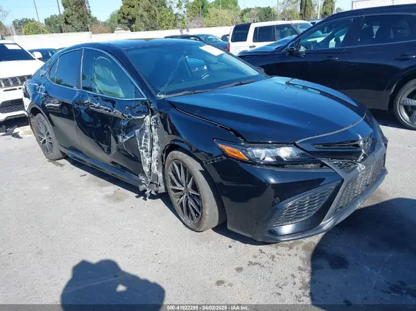 4T1G11AK5PU836466 2023 TOYOTA CAMRY - Image 1