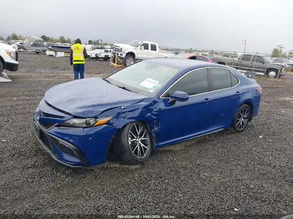 4T1G11AK5RU200164 2024 TOYOTA CAMRY - Image 2