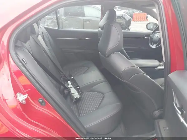 4T1G11AK5RU205641 2024 TOYOTA CAMRY - Image 8