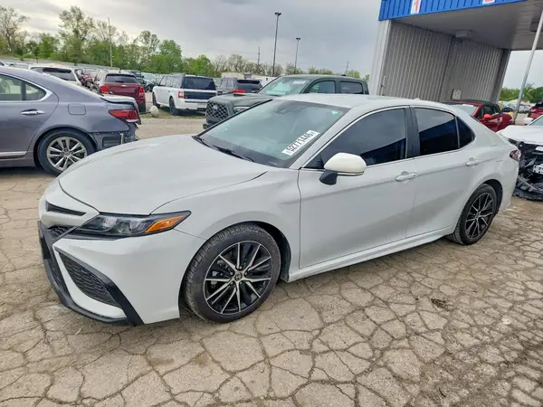 4T1G11AK5RU206045 2024 TOYOTA CAMRY - Image 1