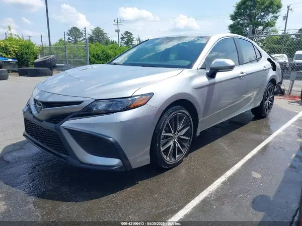 4T1G11AK5RU213531 2024 TOYOTA CAMRY - Image 2