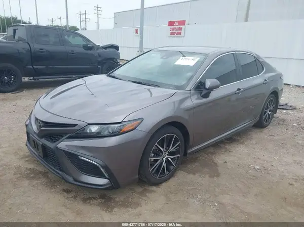 4T1G11AK5RU234203 2024 TOYOTA CAMRY - Image 2