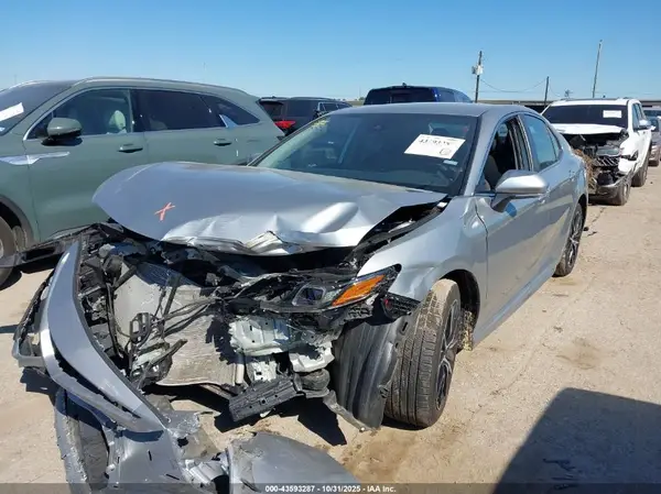 4T1G11AK5RU234380 2024 TOYOTA CAMRY - Image 2