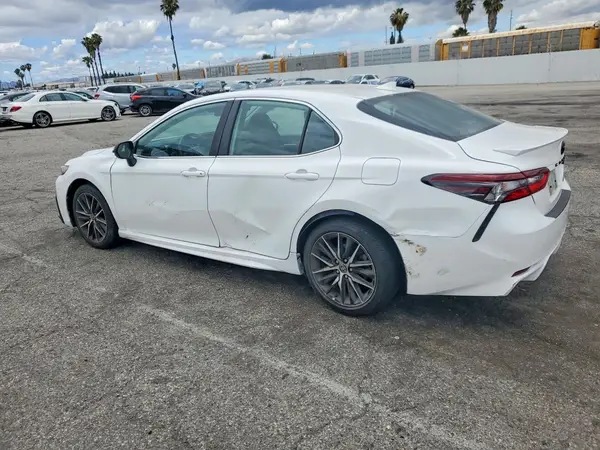 4T1G11AK5RU235285 2024 TOYOTA CAMRY - Image 2