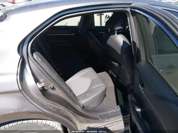 4T1G11AK5RU237666 2024 TOYOTA CAMRY - Image 8