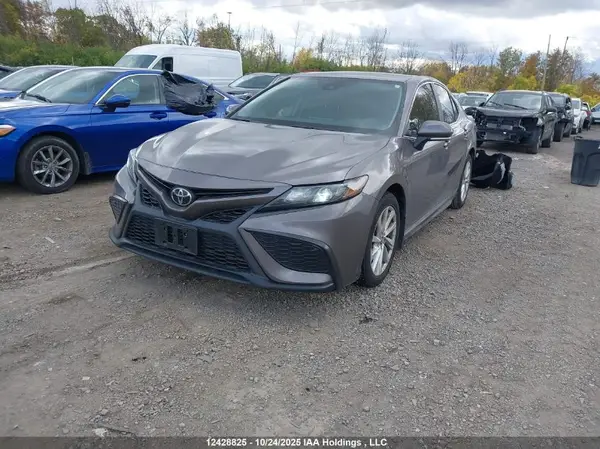 4T1G11AK5RU244391 2024 TOYOTA CAMRY - Image 2