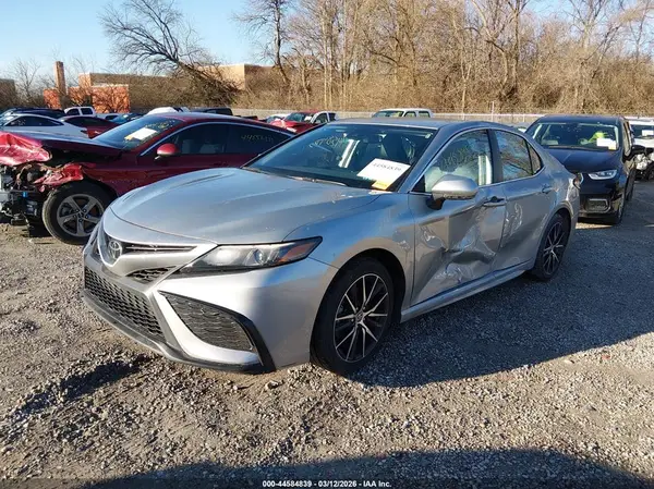 4T1G11AK5RU249266 2024 TOYOTA CAMRY - Image 2