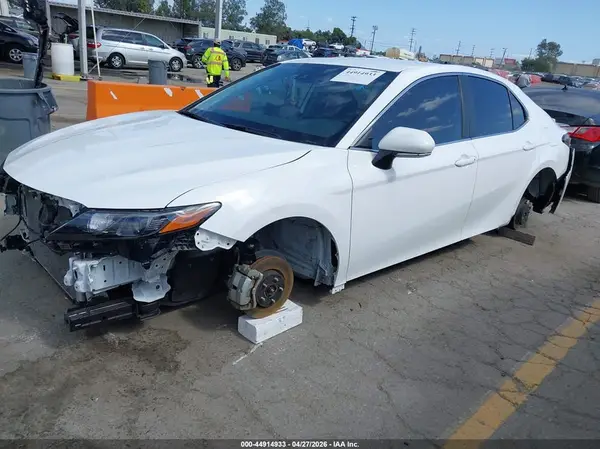 4T1G11AK5RU252801 2024 TOYOTA CAMRY - Image 2