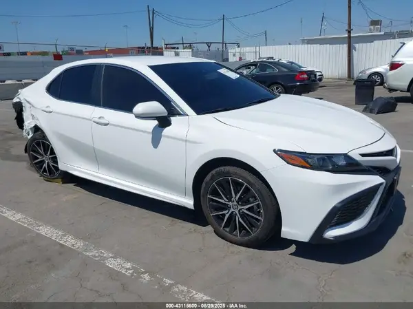 4T1G11AK5RU253172 2024 TOYOTA CAMRY - Image 1