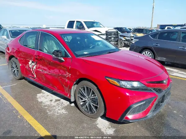 4T1G11AK5RU259165 2024 TOYOTA CAMRY - Image 1