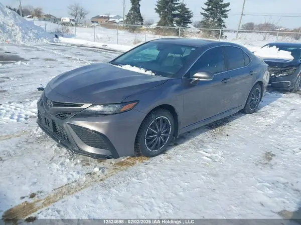 4T1G11AK5RU264561 2024 TOYOTA CAMRY - Image 2