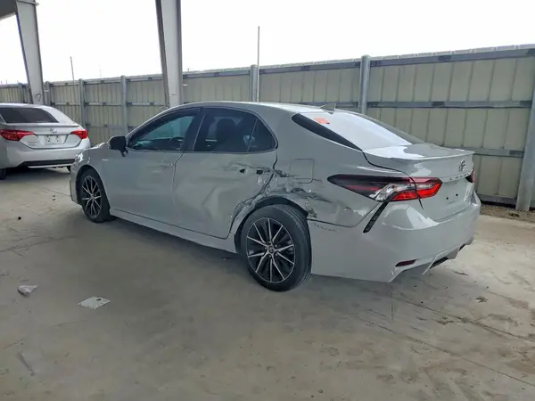 4T1G11AK5RU265175 2024 TOYOTA CAMRY - Image 2