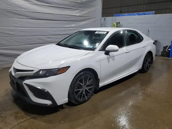 4T1G11AK5RU848412 2024 TOYOTA CAMRY - Image 1