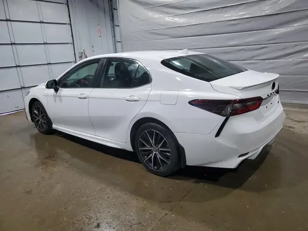 4T1G11AK5RU848412 2024 TOYOTA CAMRY - Image 2