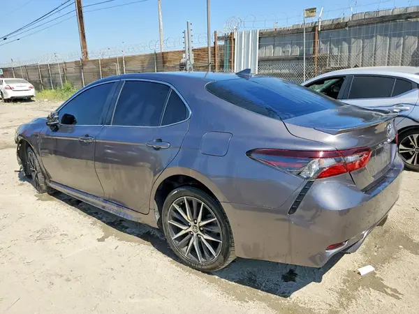 4T1G11AK5RU854372 2024 TOYOTA CAMRY - Image 2