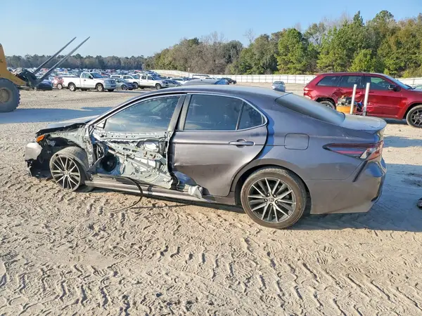 4T1G11AK5RU867297 2024 TOYOTA CAMRY - Image 2