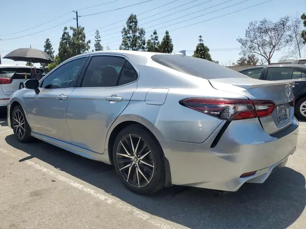 4T1G11AK5RU869180 2024 TOYOTA CAMRY - Image 2