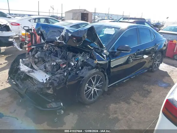 4T1G11AK5RU872225 2024 TOYOTA CAMRY - Image 2
