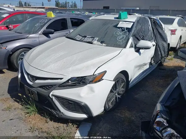 4T1G11AK5RU882706 2024 TOYOTA CAMRY - Image 2
