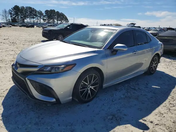 4T1G11AK5RU914716 2024 TOYOTA CAMRY - Image 1