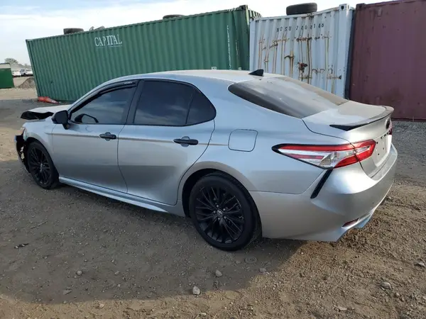 4T1G11AK6LU300765 2020 TOYOTA CAMRY - Image 2