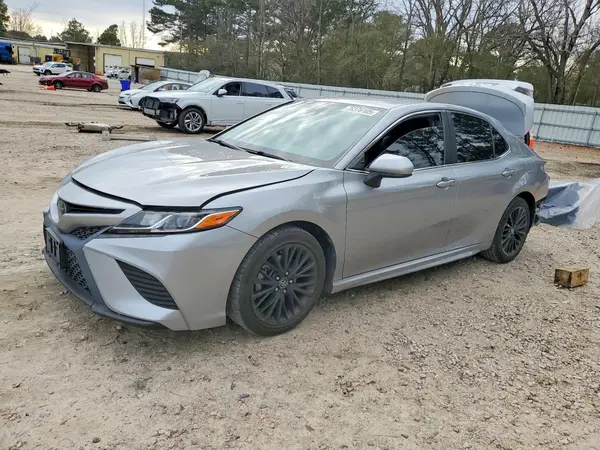 4T1G11AK6LU305674 2020 TOYOTA CAMRY - Image 1