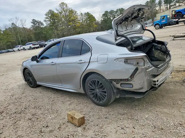 4T1G11AK6LU305674 2020 TOYOTA CAMRY - Image 2