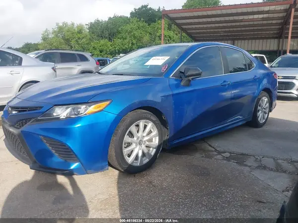 4T1G11AK6LU306176 2020 TOYOTA CAMRY - Image 2