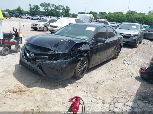 4T1G11AK6LU311393 2020 TOYOTA CAMRY - Image 2