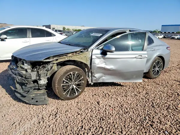 4T1G11AK6LU311782 2020 TOYOTA CAMRY - Image 1