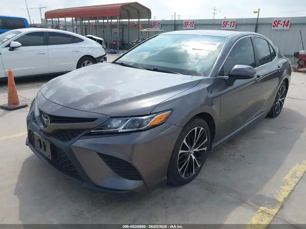 4T1G11AK6LU312771 2020 TOYOTA CAMRY - Image 2