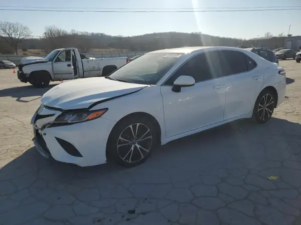 4T1G11AK6LU328484 2020 TOYOTA CAMRY - Image 1