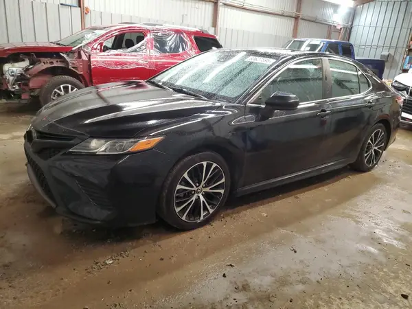 4T1G11AK6LU328548 2020 TOYOTA CAMRY - Image 1