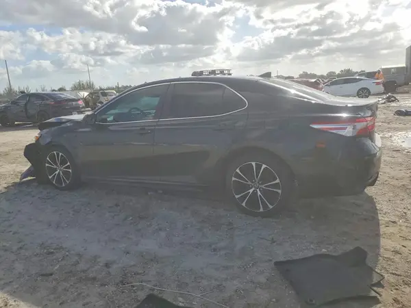 4T1G11AK6LU328811 2020 TOYOTA CAMRY - Image 2