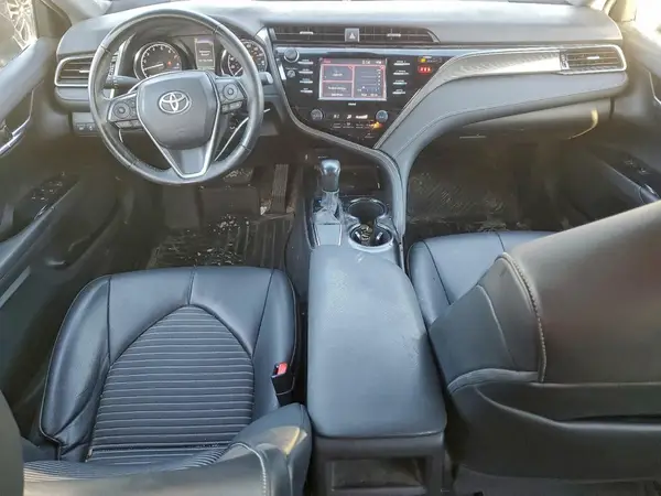 4T1G11AK6LU341624 2020 TOYOTA CAMRY - Image 8