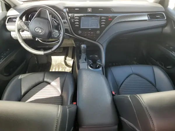 4T1G11AK6LU348654 2020 TOYOTA CAMRY - Image 8