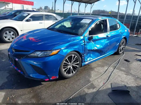 4T1G11AK6LU354471 2020 TOYOTA CAMRY - Image 2