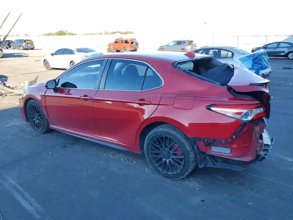 4T1G11AK6LU358052 2020 TOYOTA CAMRY - Image 2